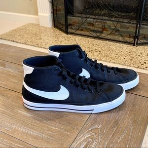 NIKE Men’s Court Legacy Mid Sneaker!